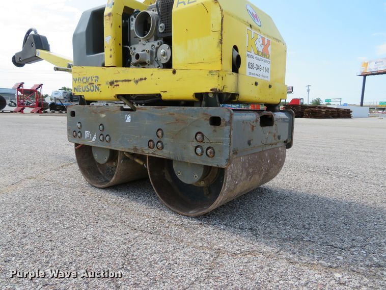 image for item DH1555 2014 Wacker Neuson RD7 double drum vibratory roller