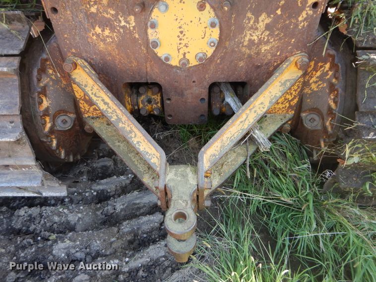 image for item DH2540 1976 Caterpillar D7G dozer