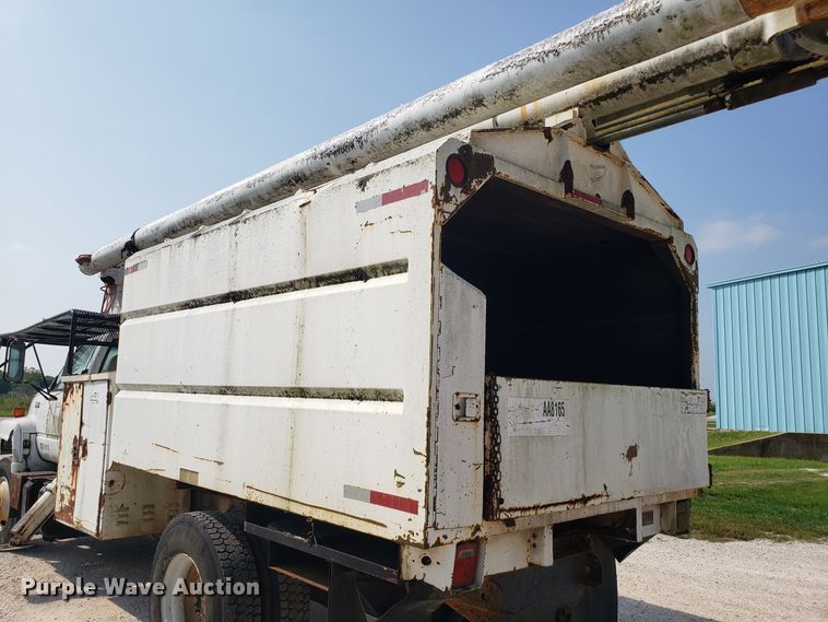 image for item DH2796 1993 GMC TopKick C6500 bucket truck