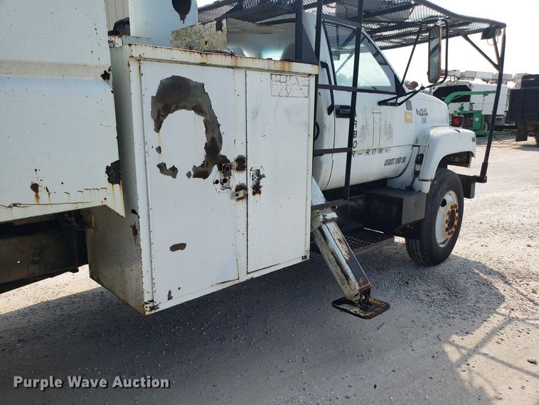 image for item DH2796 1993 GMC TopKick C6500 bucket truck