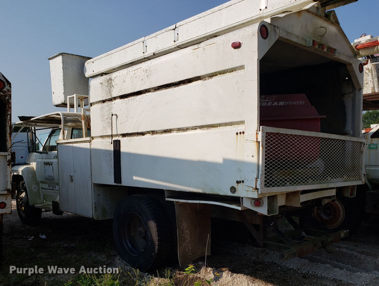 image for item DH2801 1987 Ford F700 bucket truck