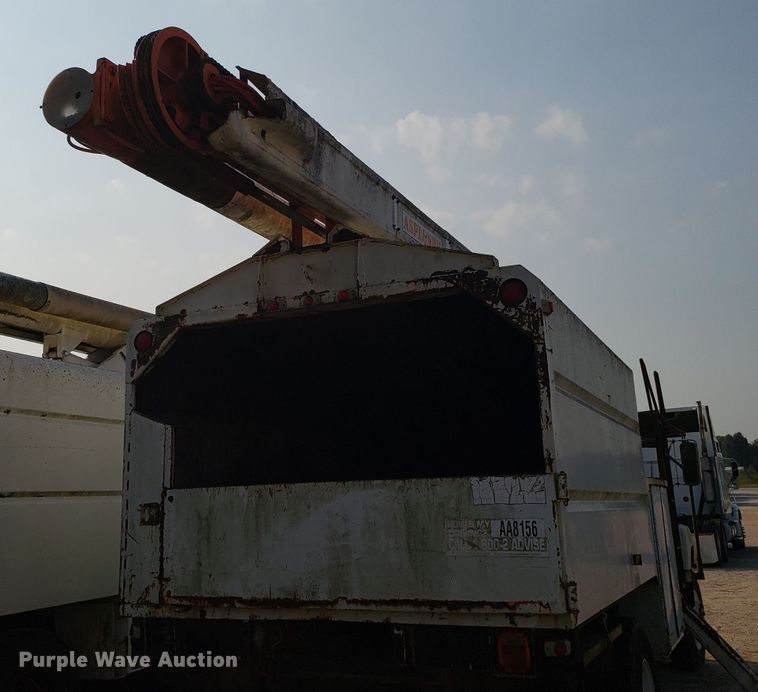 image for item DH2802 1992 GMC TopKick C5500 bucket truck