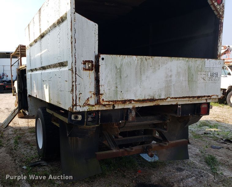 image for item DH2802 1992 GMC TopKick C5500 bucket truck