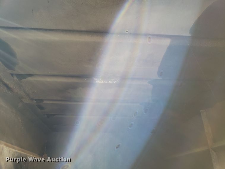 image for item DH2802 1992 GMC TopKick C5500 bucket truck