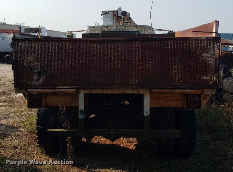 image for item DH2805 1975 GMC 6500 dump truck