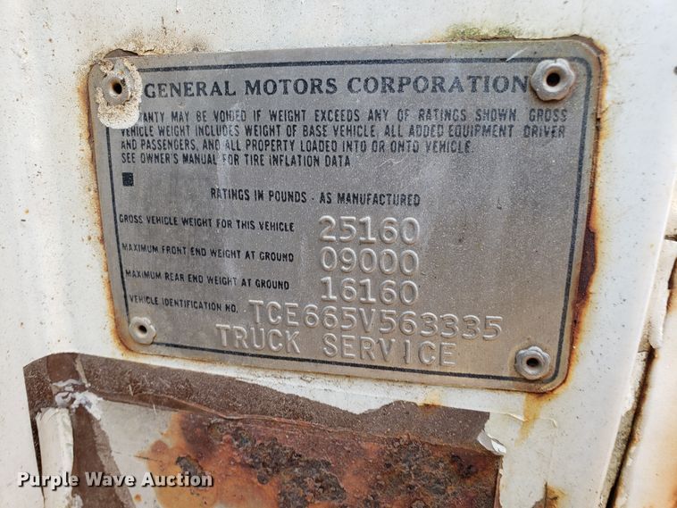 image for item DH2805 1975 GMC 6500 dump truck