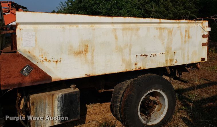 image for item DH2805 1975 GMC 6500 dump truck