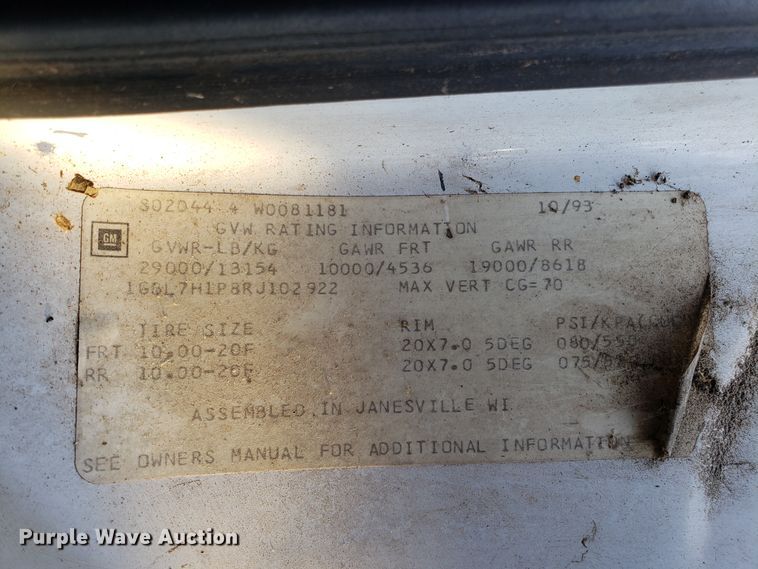 image for item DH2813 1994 Chevrolet Kodiak C5500 chipper truck