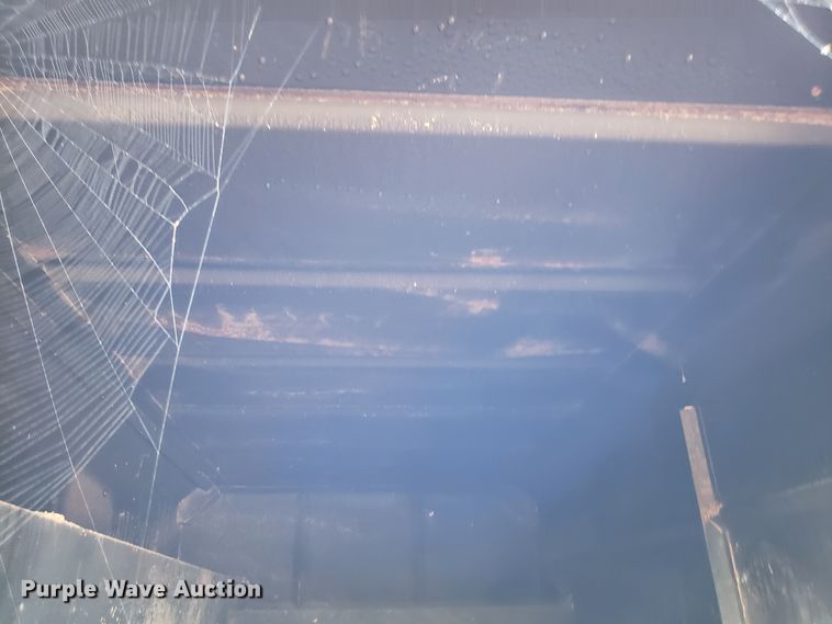 image for item DH2813 1994 Chevrolet Kodiak C5500 chipper truck