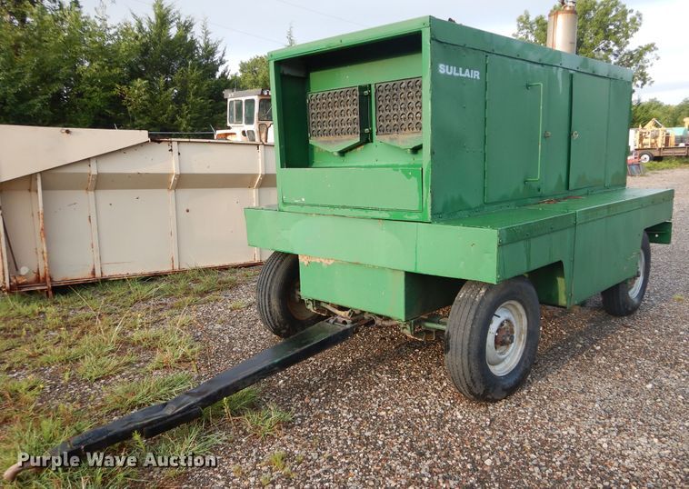 image for item DH3539 Sullair air compressor