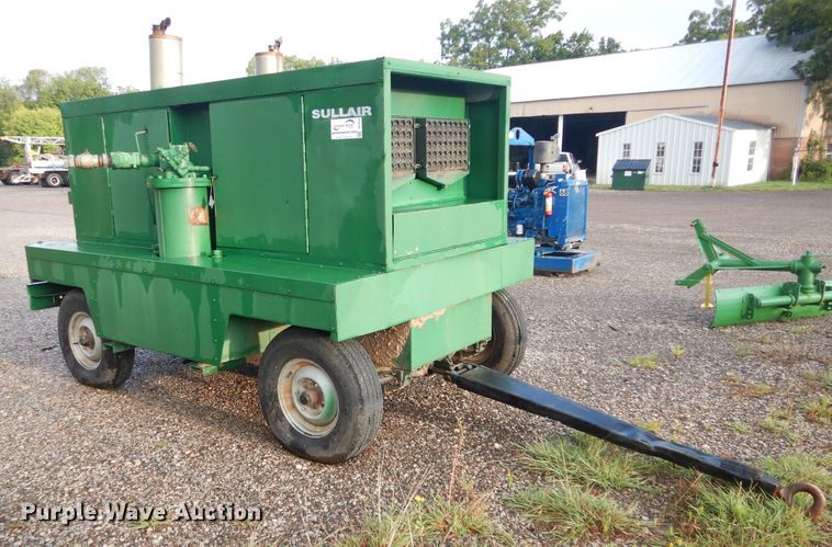 image for item DH3539 Sullair air compressor