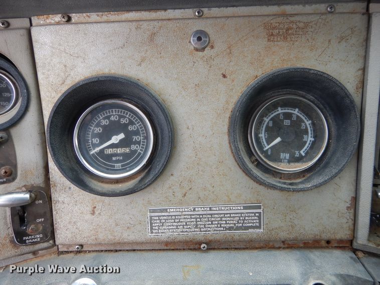 image for item DH3542 1973 Ford 9000 tank truck