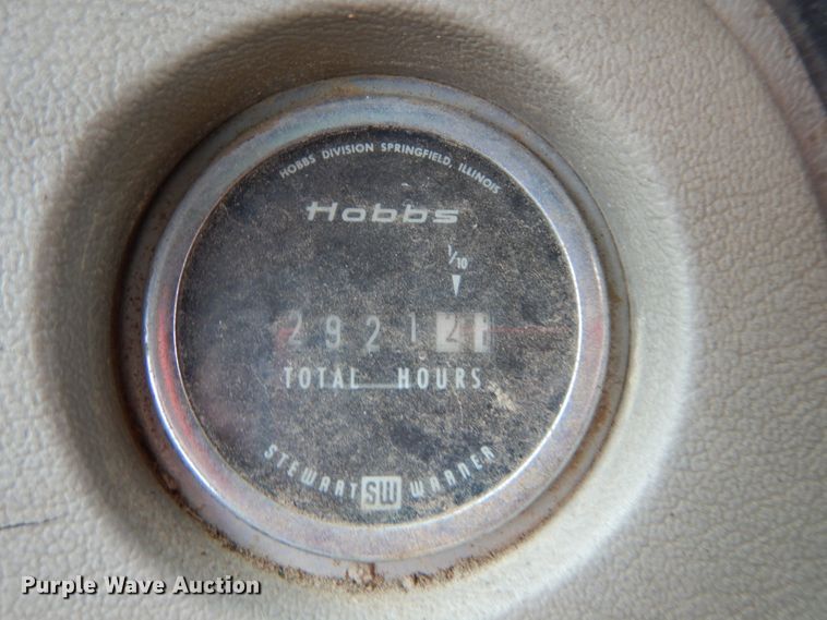 image for item DH3542 1973 Ford 9000 tank truck