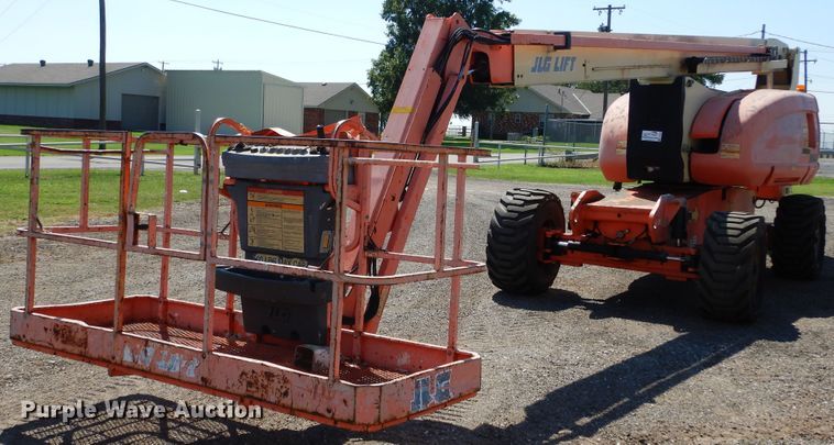 image for item DH3559 2002 JLG 800AJ boom lift