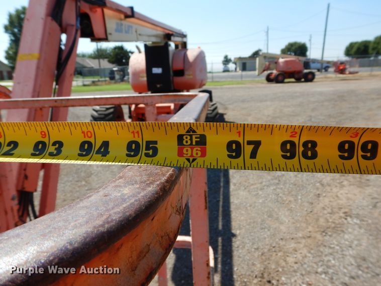image for item DH3559 2002 JLG 800AJ boom lift