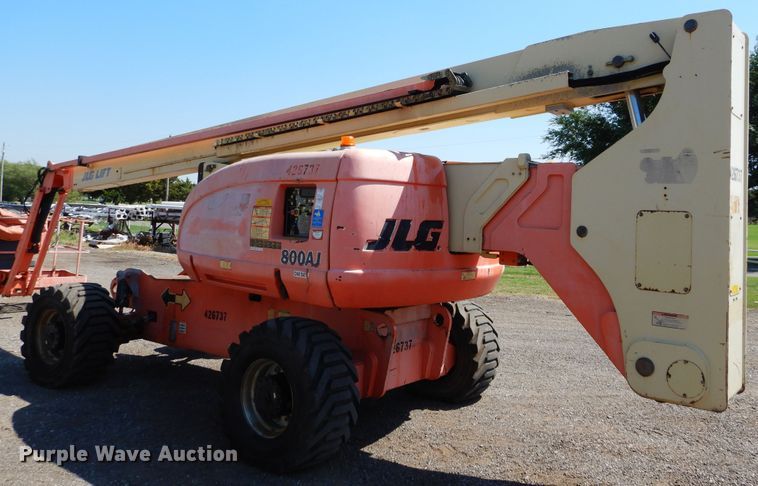 image for item DH3559 2002 JLG 800AJ boom lift