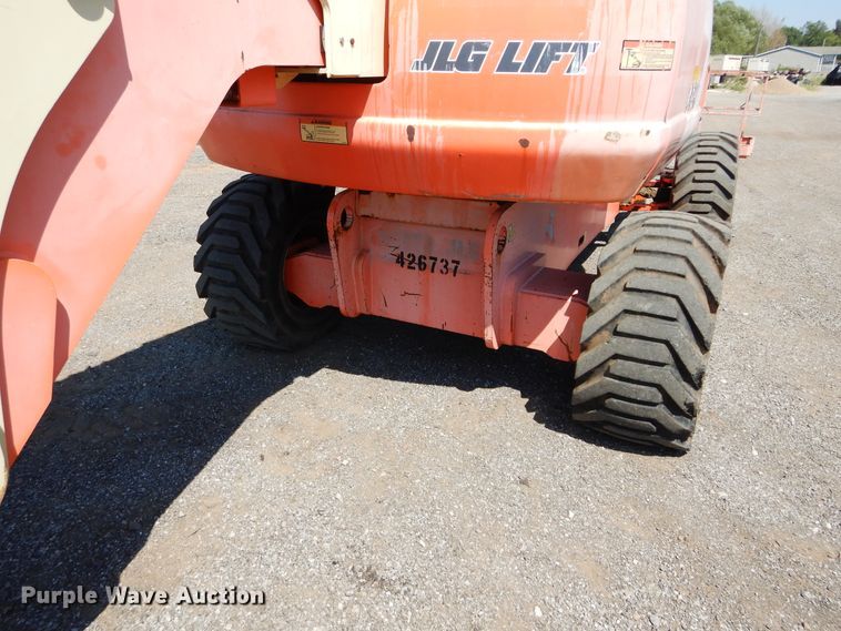 image for item DH3559 2002 JLG 800AJ boom lift