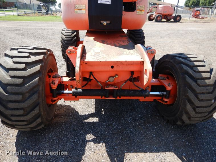 image for item DH3559 2002 JLG 800AJ boom lift