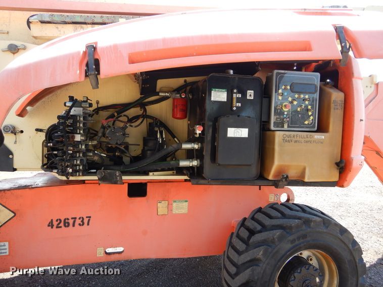 image for item DH3559 2002 JLG 800AJ boom lift