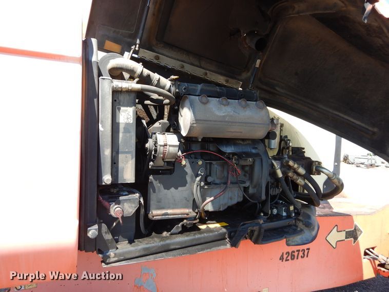 image for item DH3559 2002 JLG 800AJ boom lift