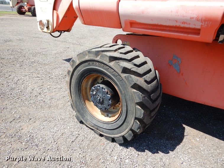 image for item DH3559 2002 JLG 800AJ boom lift