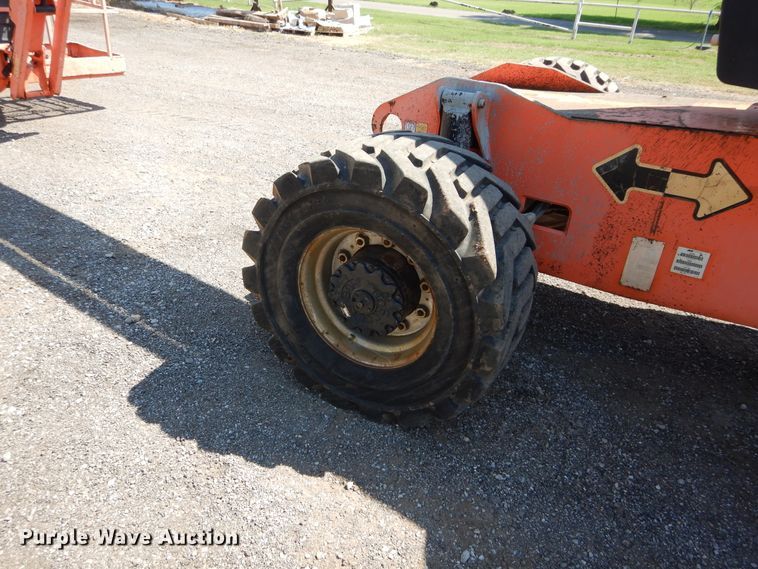 image for item DH3559 2002 JLG 800AJ boom lift