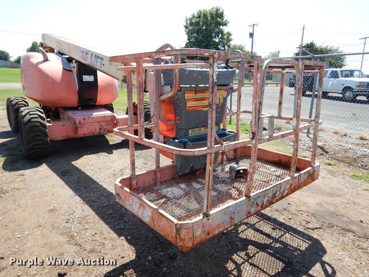 image for item DH3560 1999 JLG 600A boom lift