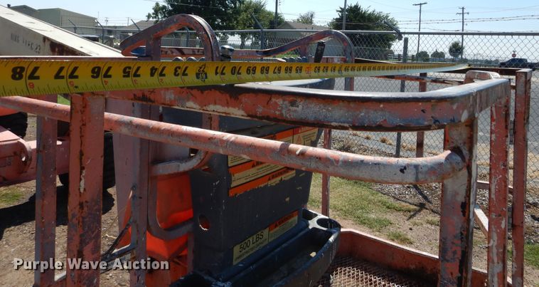 image for item DH3560 1999 JLG 600A boom lift