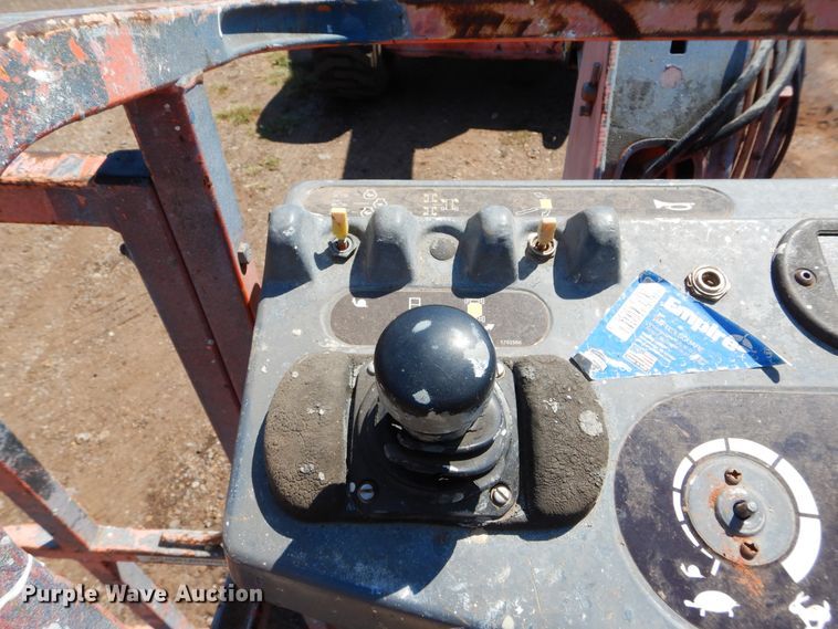 image for item DH3560 1999 JLG 600A boom lift