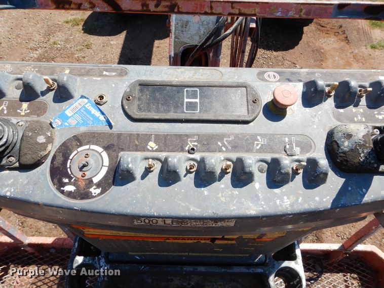 image for item DH3560 1999 JLG 600A boom lift