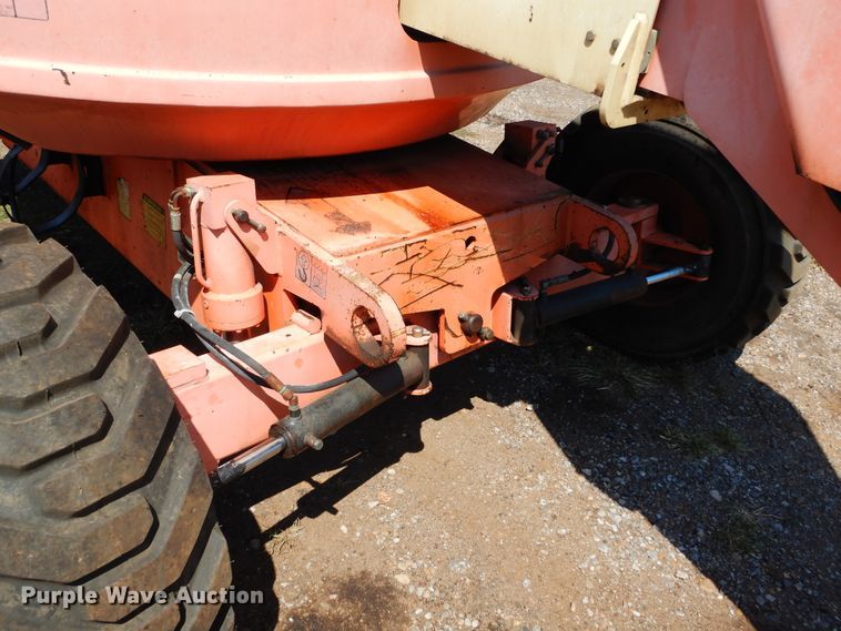 image for item DH3560 1999 JLG 600A boom lift