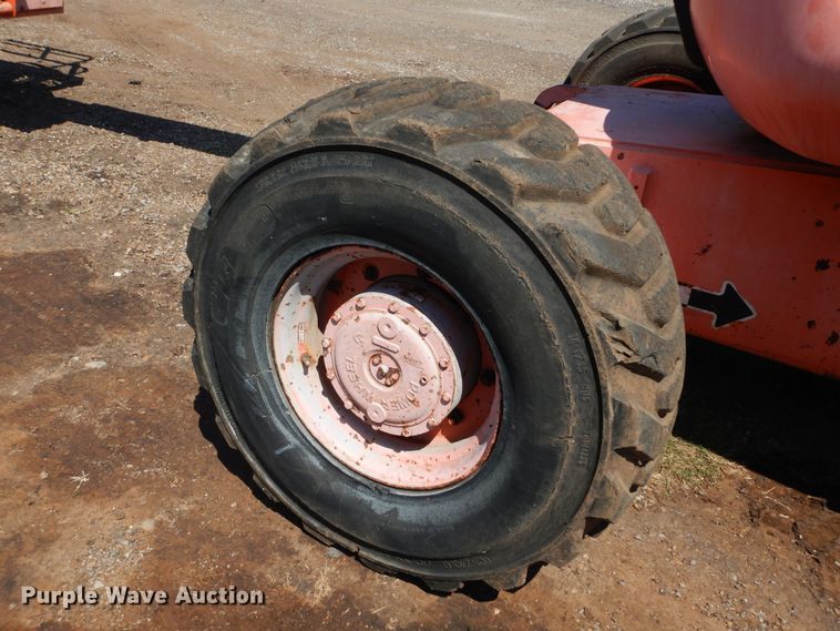 image for item DH3560 1999 JLG 600A boom lift