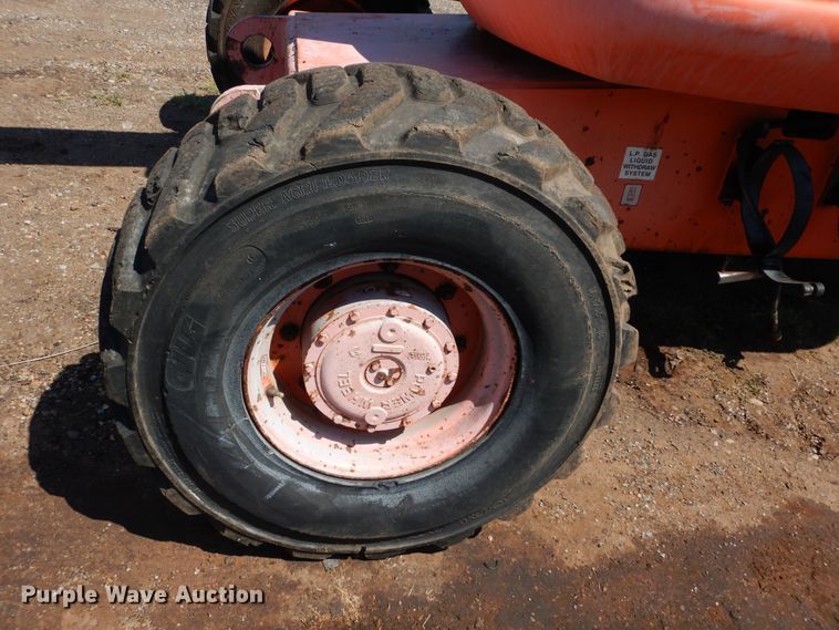 image for item DH3560 1999 JLG 600A boom lift