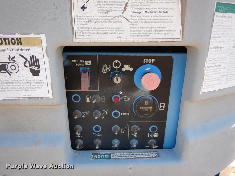 image for item DH3561 1995 Genie Z-45/22 boom lift