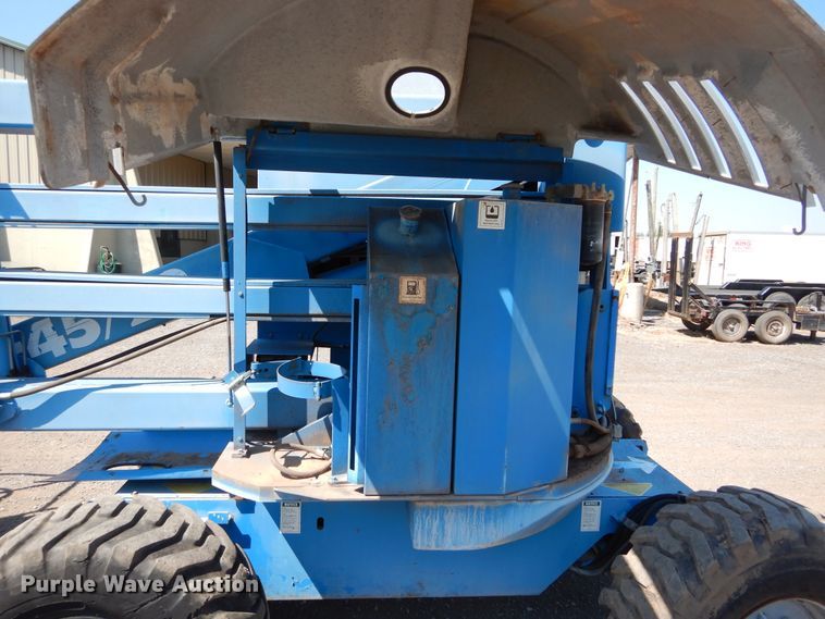 image for item DH3561 1995 Genie Z-45/22 boom lift