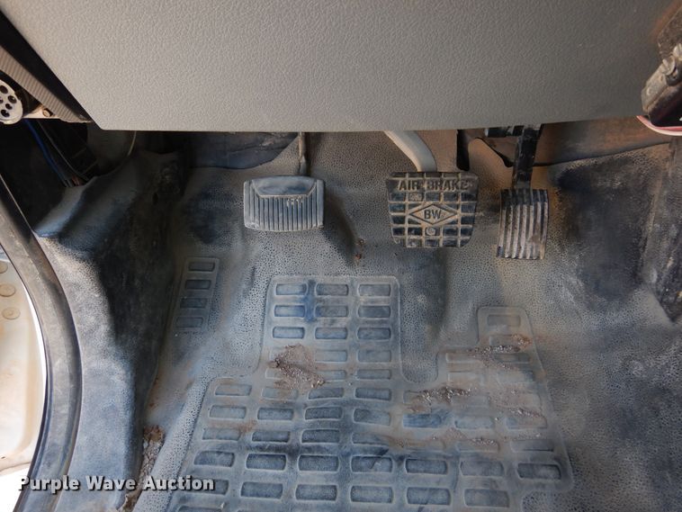 image for item DH3567 2012 Ford F750 Super Duty flatbed winch truck