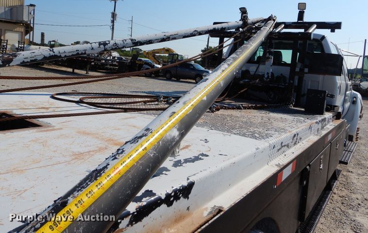 image for item DH3567 2012 Ford F750 Super Duty flatbed winch truck