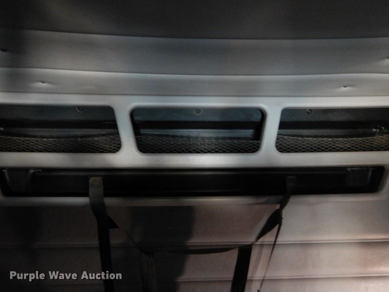 image for item DH3570 2005 Peterbilt 389 semi truck