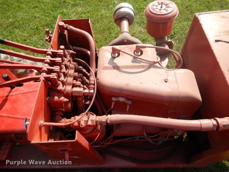 image for item DH6124 Ditch Witch J20 trencher