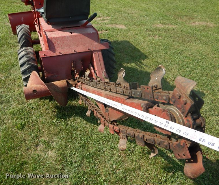 image for item DH6124 Ditch Witch J20 trencher