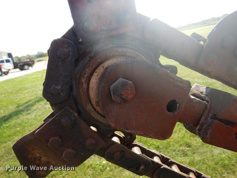 image for item DH6124 Ditch Witch J20 trencher