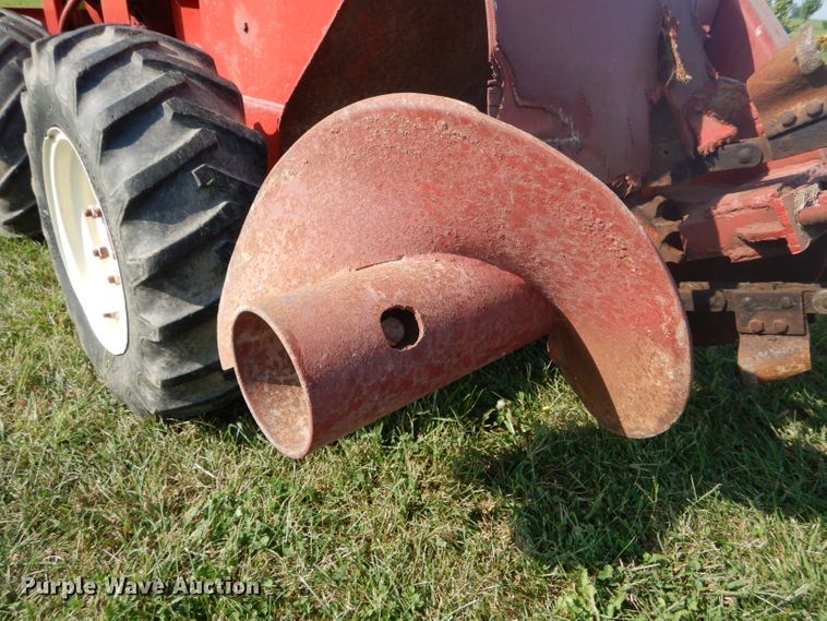 image for item DH6124 Ditch Witch J20 trencher