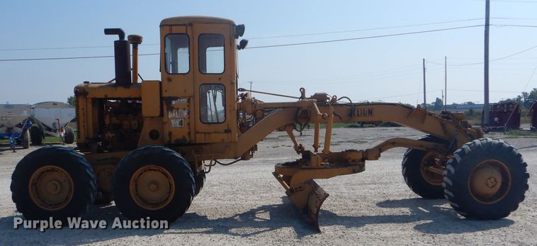 image for item DH6127 1962 Galion 104 rigid frame motor grader