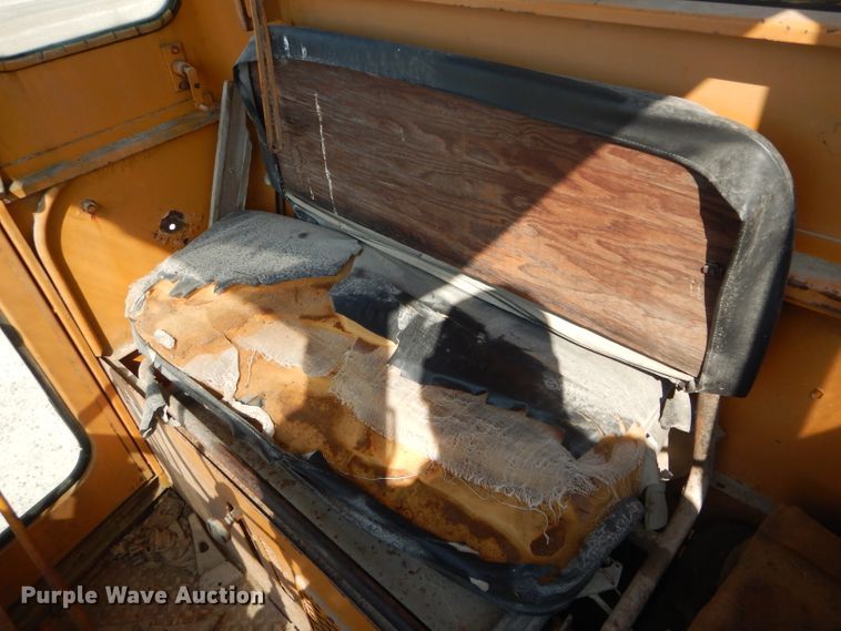 image for item DH6127 1962 Galion 104 rigid frame motor grader