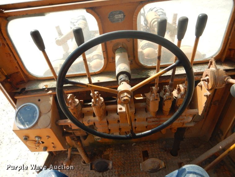 image for item DH6127 1962 Galion 104 rigid frame motor grader