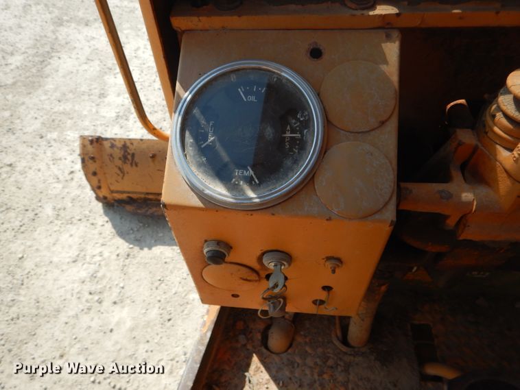 image for item DH6127 1962 Galion 104 rigid frame motor grader