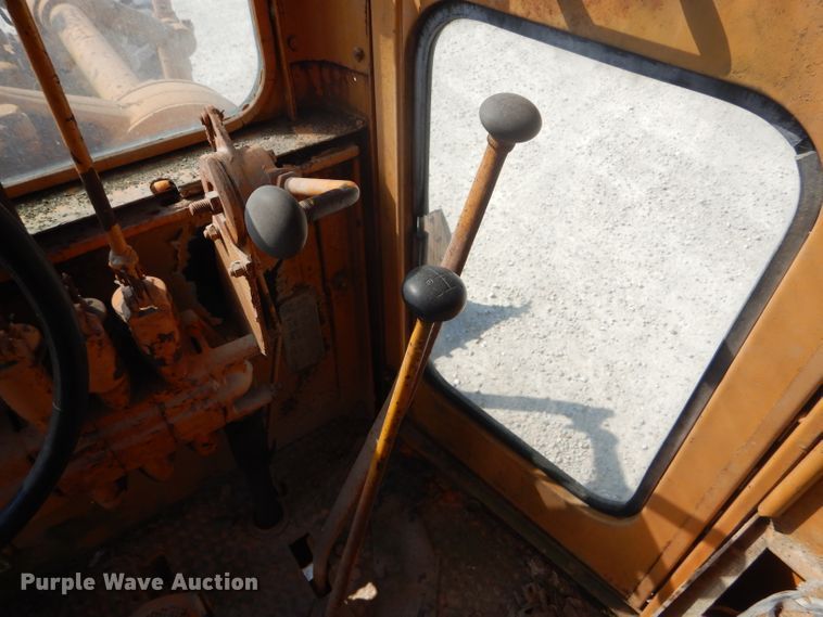 image for item DH6127 1962 Galion 104 rigid frame motor grader