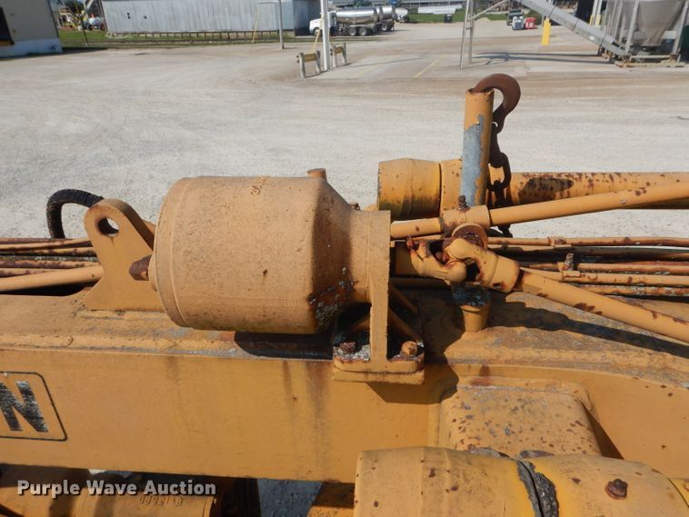 image for item DH6127 1962 Galion 104 rigid frame motor grader