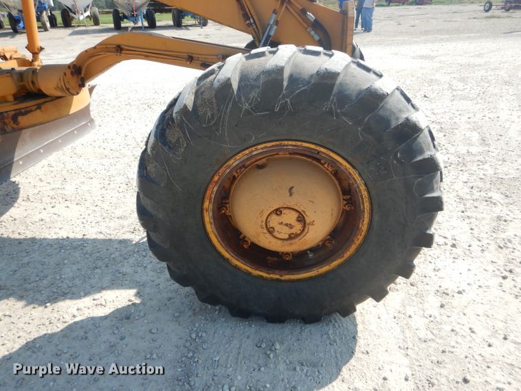 image for item DH6127 1962 Galion 104 rigid frame motor grader