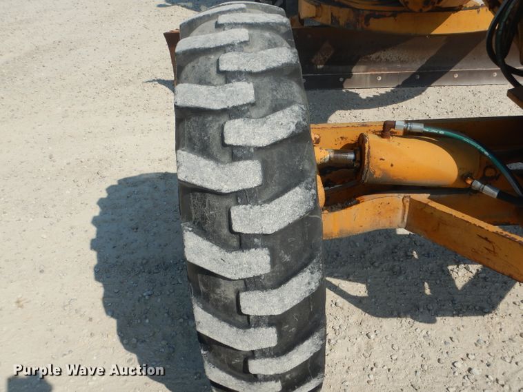 image for item DH6127 1962 Galion 104 rigid frame motor grader